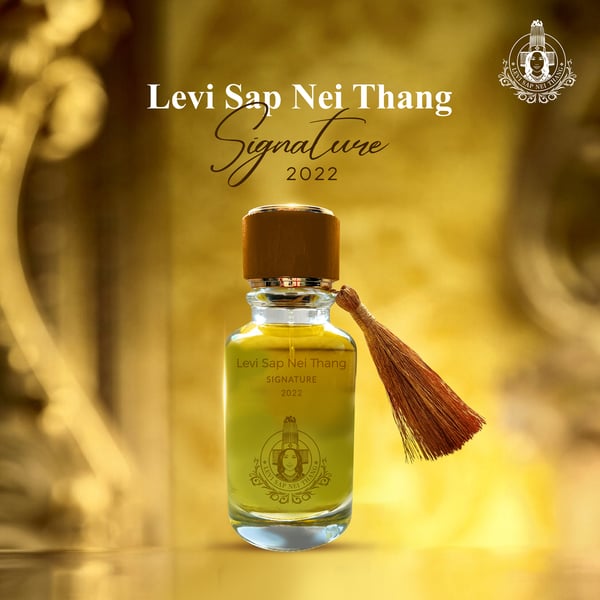 Levi Sap Nei Thang Signature Perfume 2022 - Elegance and